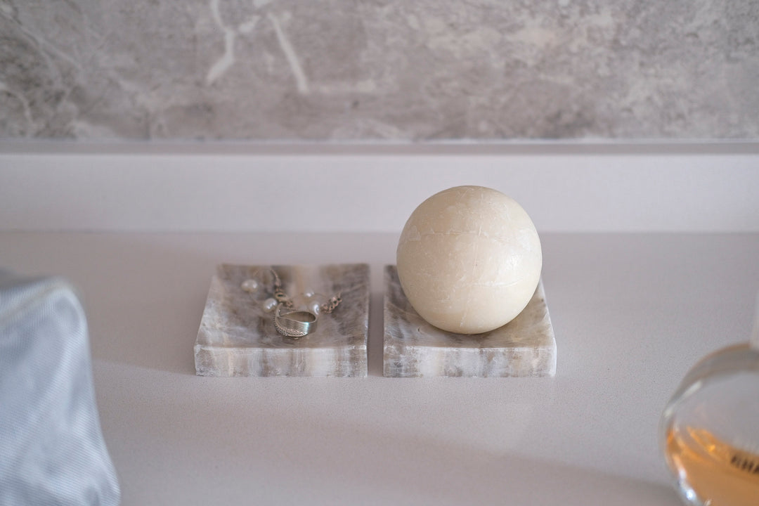 Handmade Patinated Onyx Marble Dish - Bonheim