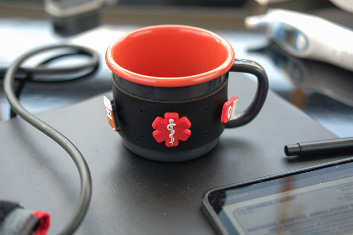 Customizable Enamel Mug With Leather Sleeve - Anthracite With Salmon Red Rim Enamel Mug - Bonheim