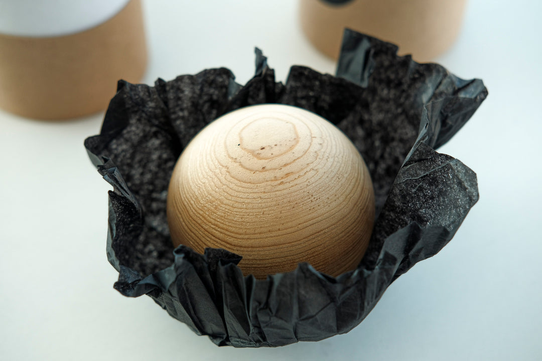 Handmade Cedar Wooden Ball - Bonheim