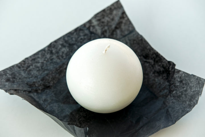 Sphere Candle - White - Bonheim