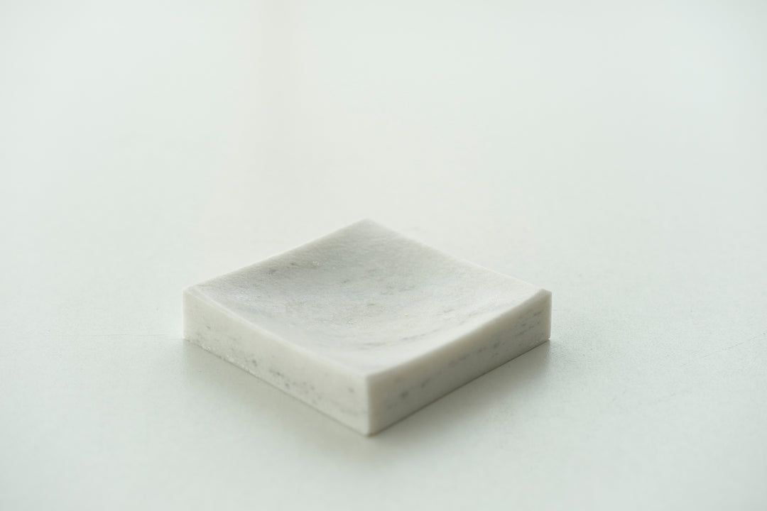 Handmade Patinated Sivec White Marble Dish - Bonheim