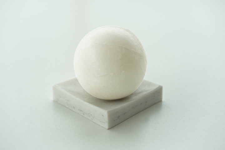 Sphere Soap Bar and Sivec White Marble Soap Dish - Bonheim