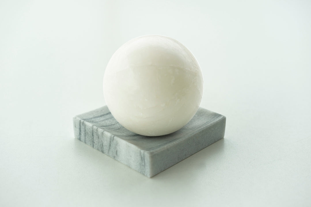 Handmade Patinated Marmara White Marble Dish - Bonheim