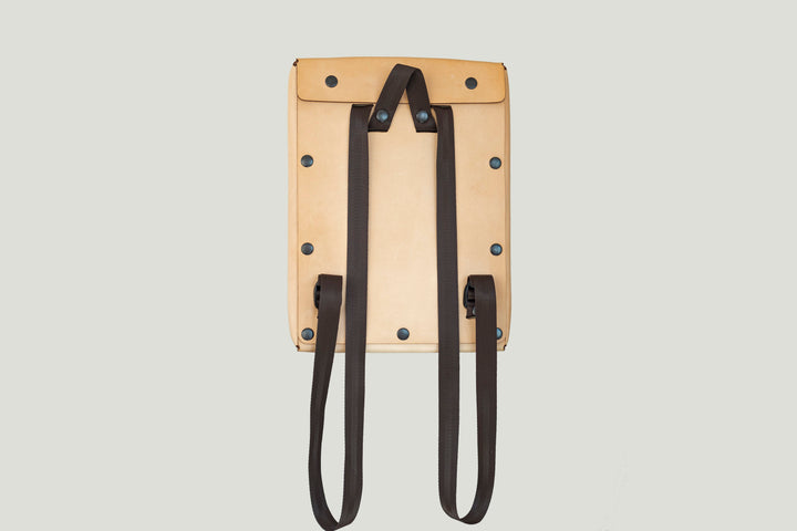 V1 Milled Vegetable Tanned Leather Backpack - Bonheim