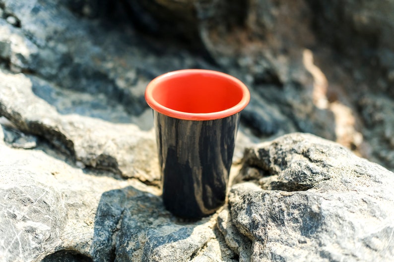 Anthracite With Salmon Red Rim Enamel Tumbler Cup - Bonheim