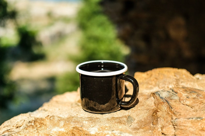 Black With White Rim Enamel Mug - Bonheim